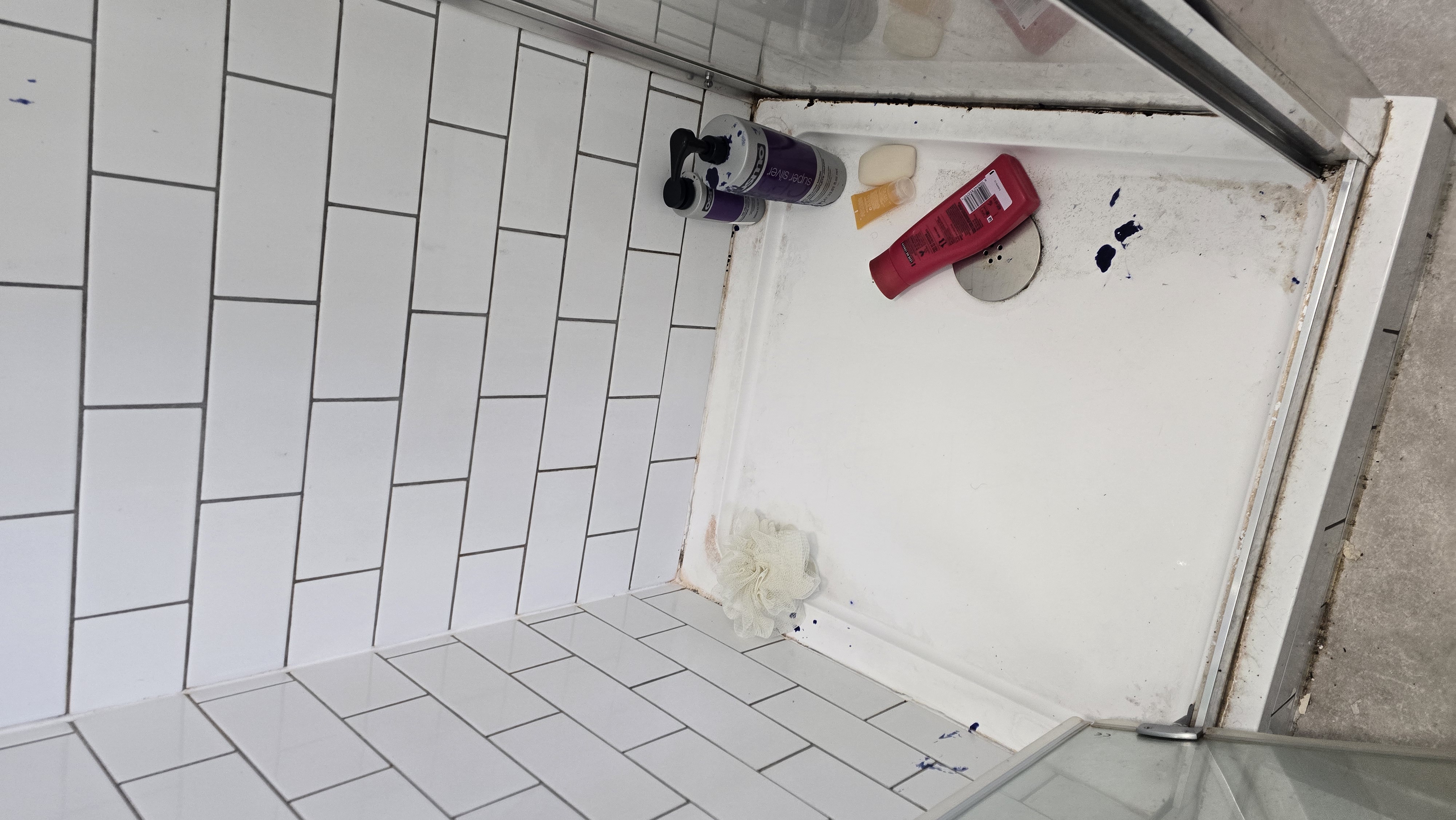 Before – Shower cubicle
